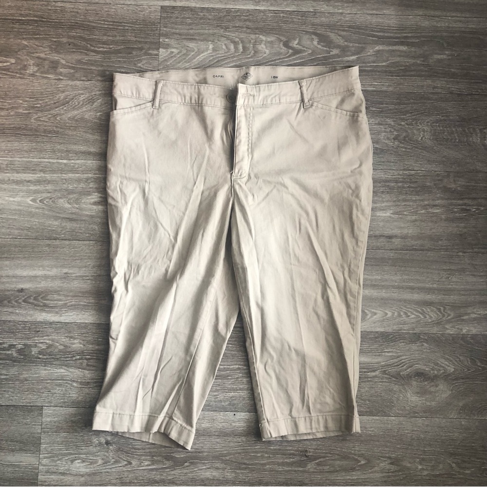 St John’s Bay Midrise Capris